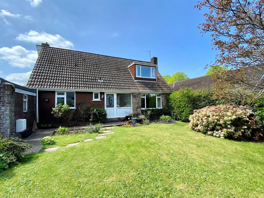 3 bed detached house for sale in Rippleside Road, Clevedon BS21, £495,000