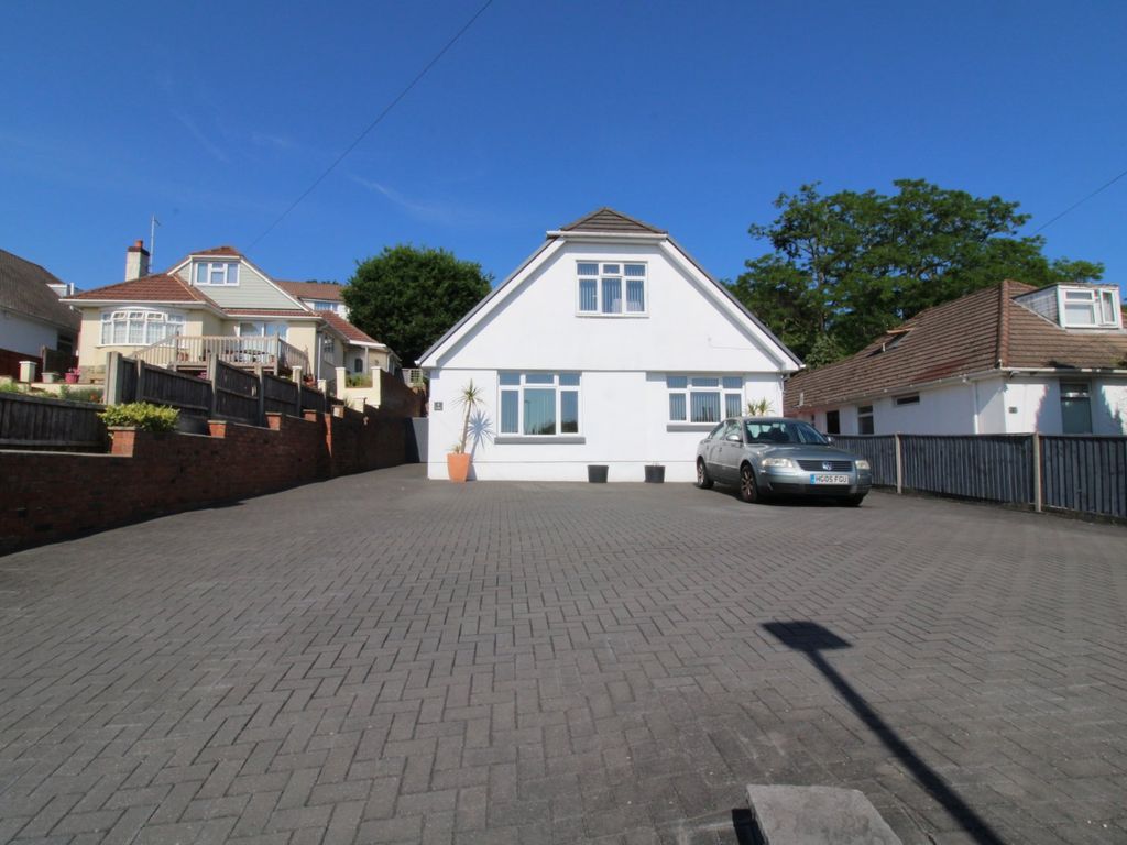 4 bed detached house for sale in Courtenay Road, Lower Parkstone, Poole, Dorset BH14, £780,000