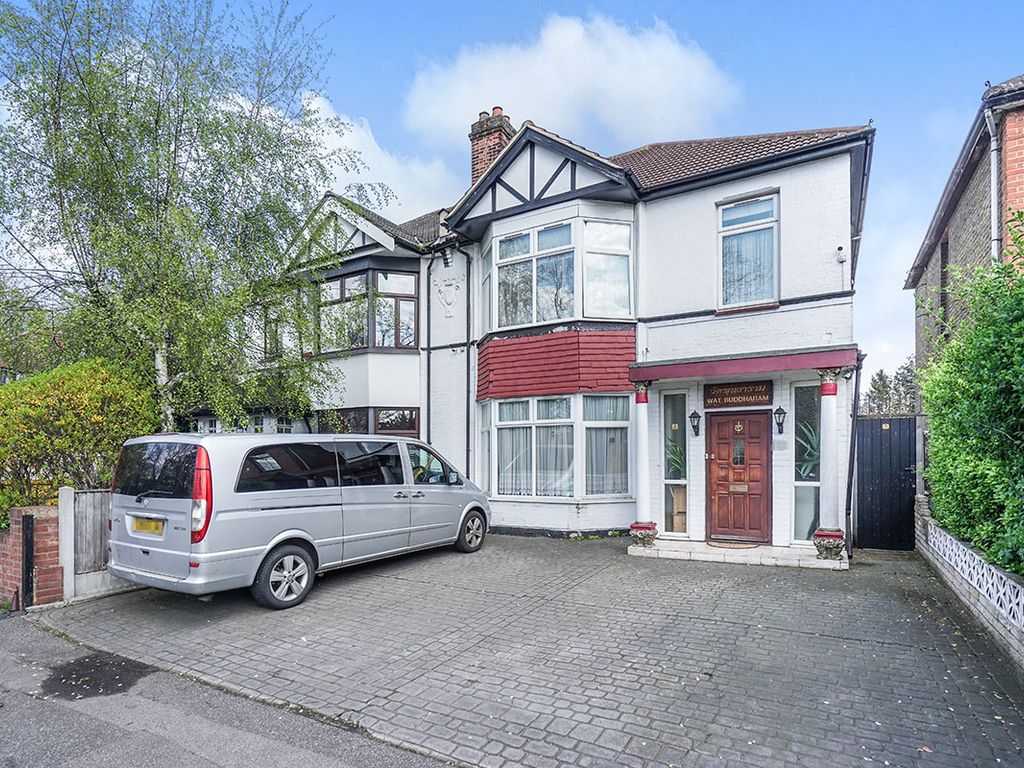 5 bed semi-detached house for sale in Blake Hall Road, London E11, £1,295,000