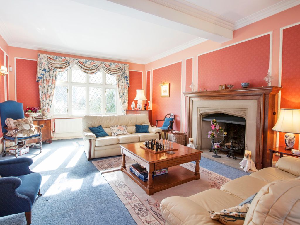 7 bed detached house for sale in Jubilee Road, Littlewick Green, Berkshire SL6, £3,250,000