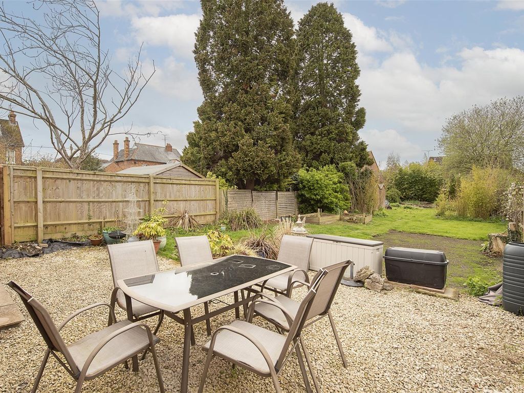 4 bed detached house for sale in Nightingale Road, Wendover, Aylesbury HP22, £1,100,000