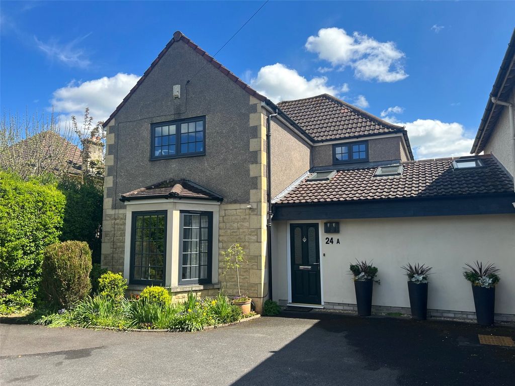 4 bed link-detached house for sale in Bath Road, Frome, Somerset BA11, £695,000