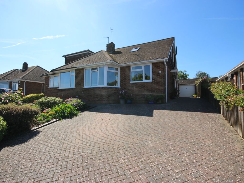 3 bed bungalow for sale in Sterling Avenue, Allington ME16, £450,000