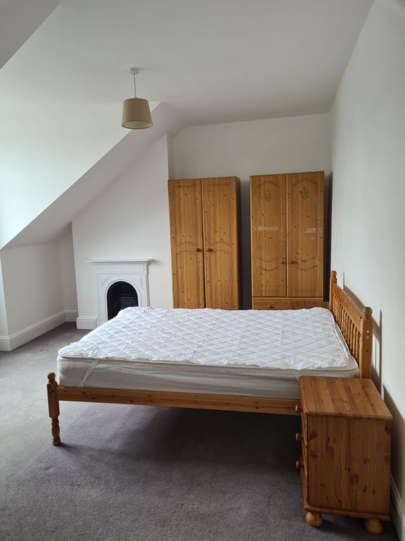Room to rent in Linden Road, Westbury Park, Bristol BS6, £795 pcm