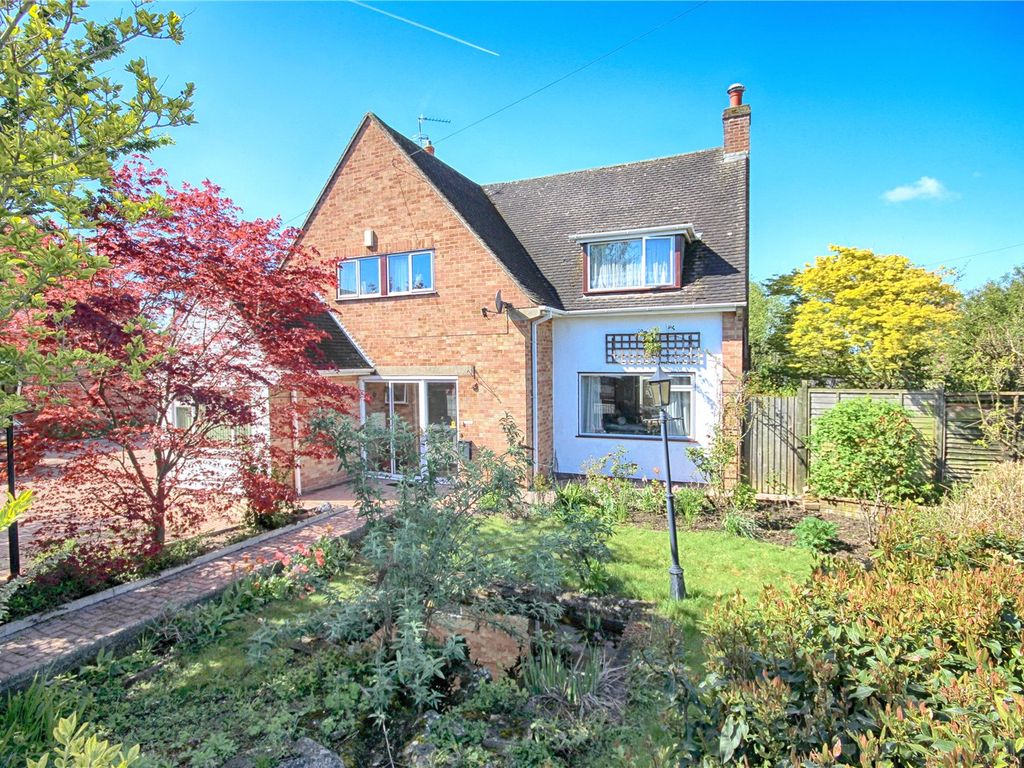 4 bed detached house for sale in Leyson Road, The Reddings, Cheltenham, Gloucestershire GL51, £550,000