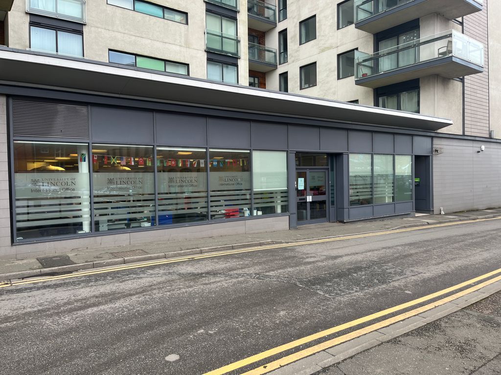 Office to let in Brayford Wharf East, Lincoln LN5, £46,500 pa