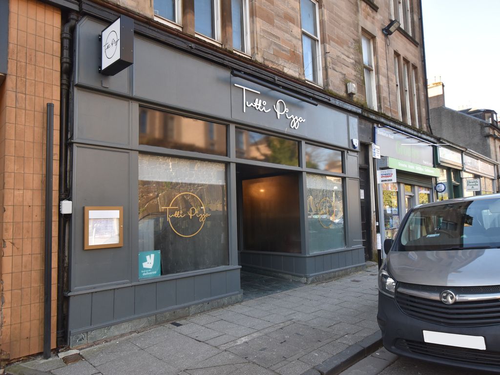 Restaurant/cafe to let in Dumbarton Road, Stirling FK8, £28,000 pa