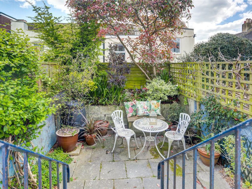 2 bed end terrace house for sale in Montgomery Street, Hove, East Sussex BN3, £500,000
