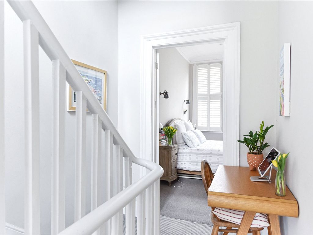 4 bed property for sale in Lloyd Baker Street, London WC1X, £1,500,000