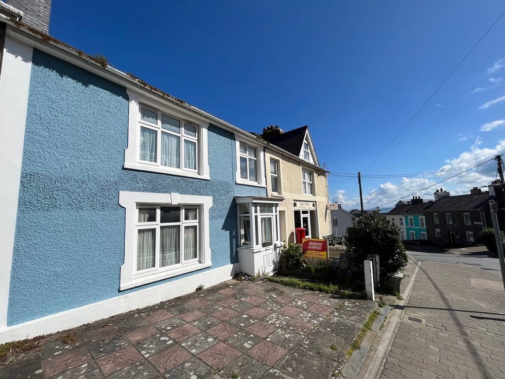 3 bed property for sale in Church Street, New Quay SA45, £355,000