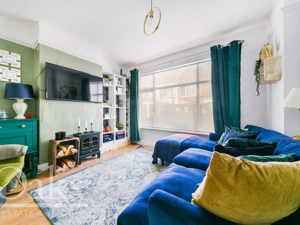 3 bed terraced house for sale in Brocklesby Road, London SE25, £375,000