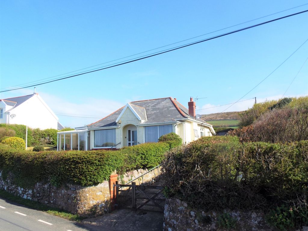 2 bed detached bungalow for sale in Morcote, Middleton, Rhossilli, Gower SA3, £400,000