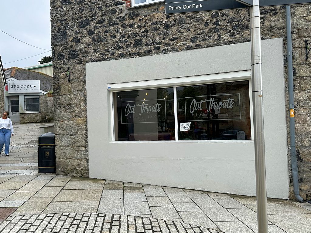 Retail premises to let in Biddicks Court, St. Austell PL25, £10,800 pa