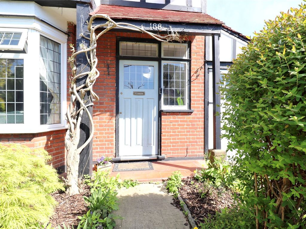 4 bed semi-detached house for sale in Thorpe Hall Avenue, Thorpe Bay, Essex SS1, £580,000