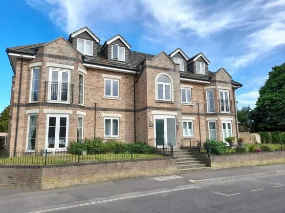 Property for sale in Lake Lane, Barnham, Bognor Regis PO22, £565,000
