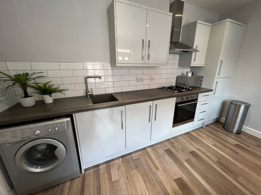 2 bed flat to rent in 43 Walter Street, Derby, Derbyshire DE1, £1,387 pcm