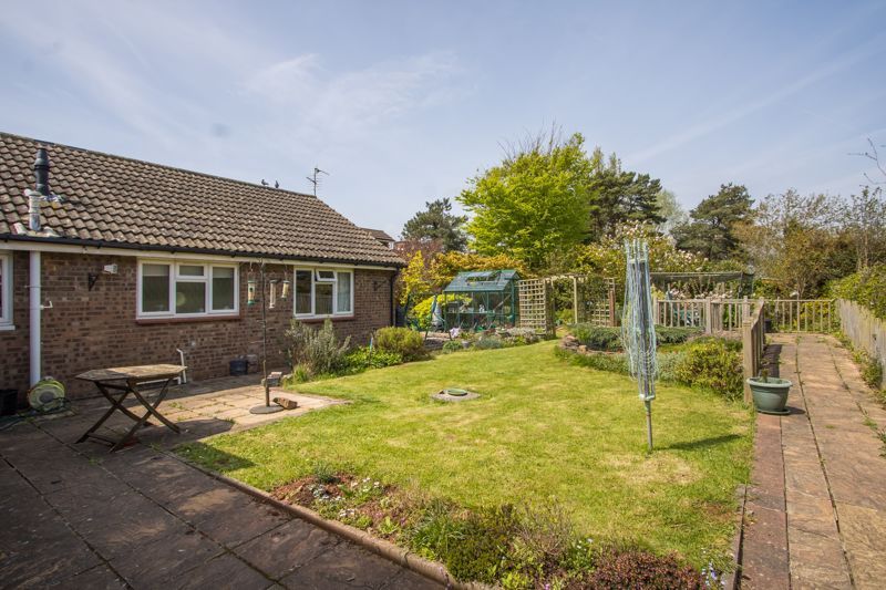 3 bed detached bungalow for sale in Uphill Close, Sully, Penarth CF64, £450,000