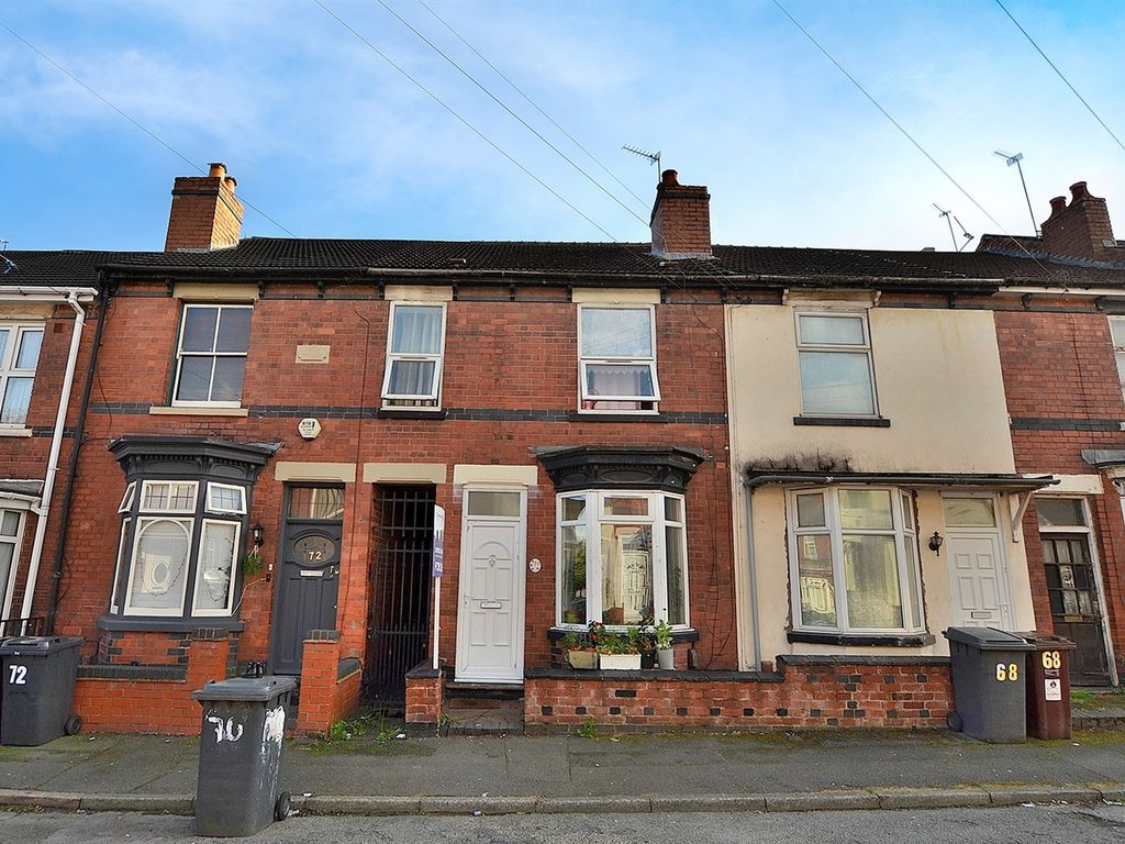 3 bed terraced house for sale in Hart Road, Wolverhampton WV11, £120,000
