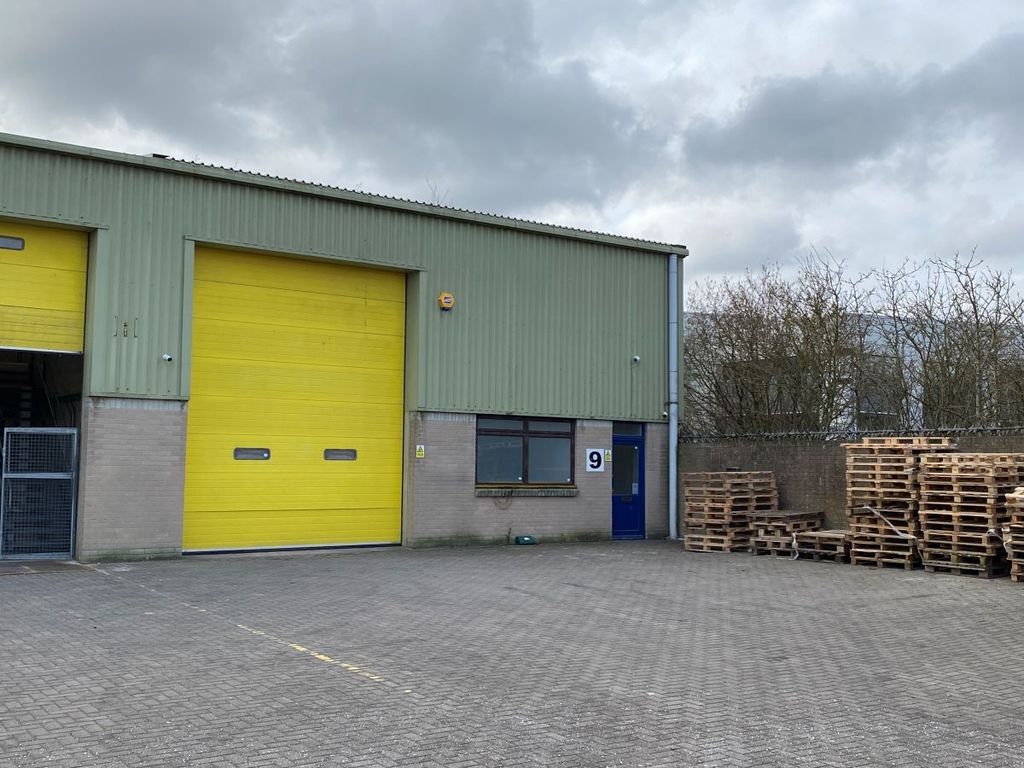 Industrial to let in Stanton Harcourt, Witney OX29, Non quoting