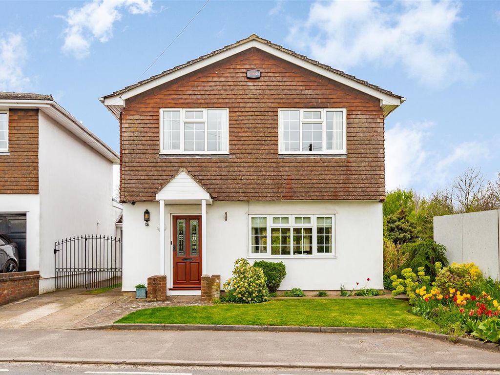 4 bed detached house for sale in The Street, Ash, Sevenoaks TN15, £629,950