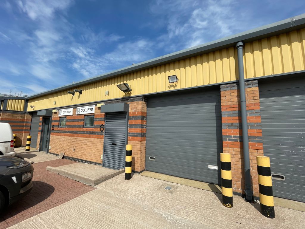 Industrial to let in Unit 6, Little Row, Stoke-On-Trent ST4, £6,850 pa