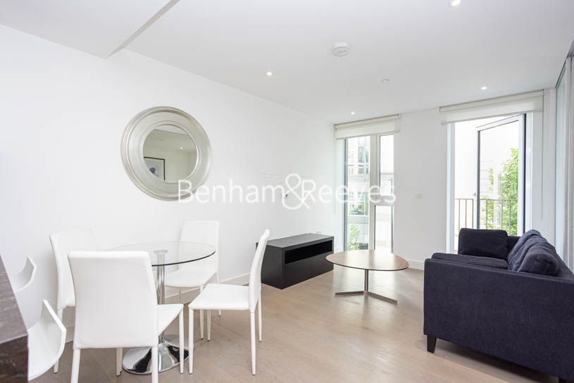 1 bed flat to rent in Vaughan Way, London E1W, £2,275 pcm