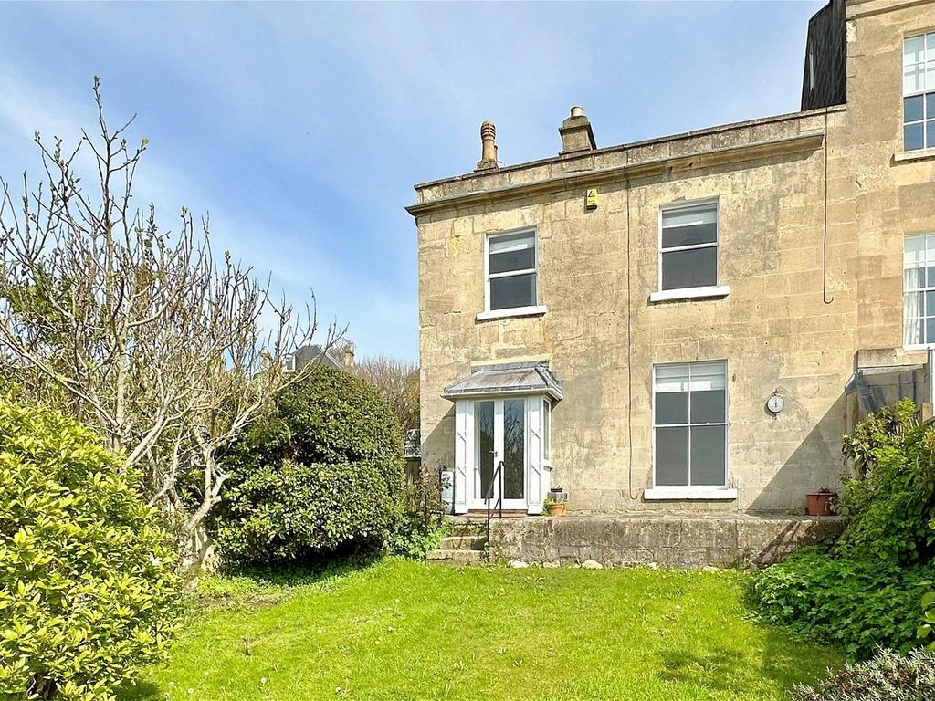 3 bed end terrace house for sale in Cambridge Terrace, Bath BA2, £900,000