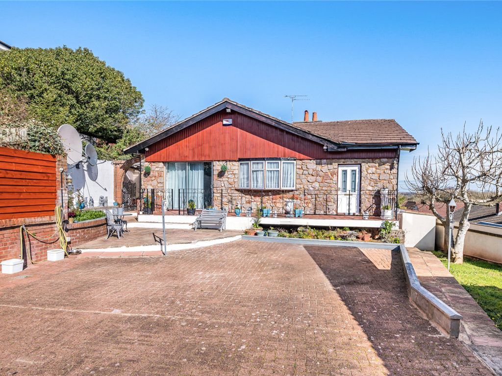 3 bed bungalow for sale in Yeo Lane, Long Ashton, Bristol BS41, £625,000