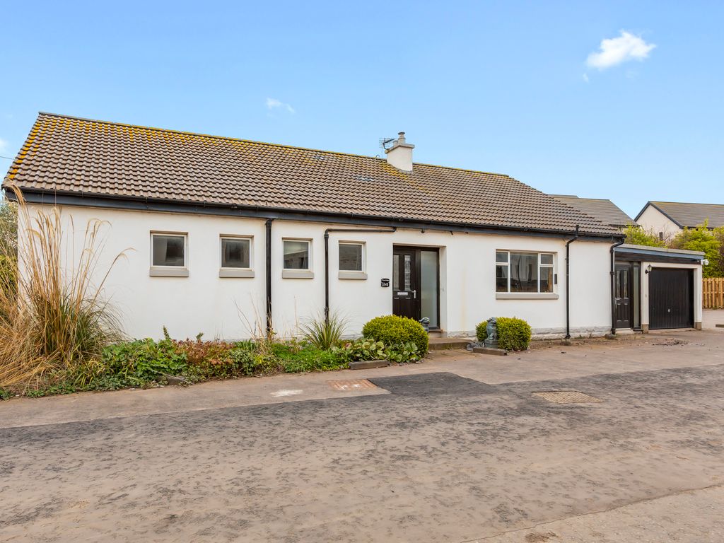 3 bed bungalow for sale in 24 The Wisp, Edinburgh EH16, £424,995