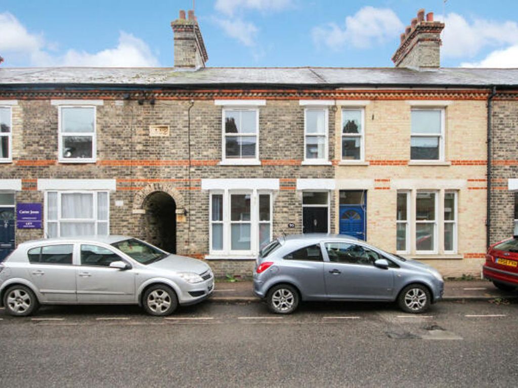 3 bed terraced house for sale in Thoday Street, Cambridge CB1, £500,000