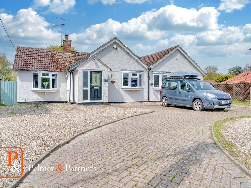 4 bed bungalow for sale in Birch Street, Birch, Colchester, Essex CO2, £750,000