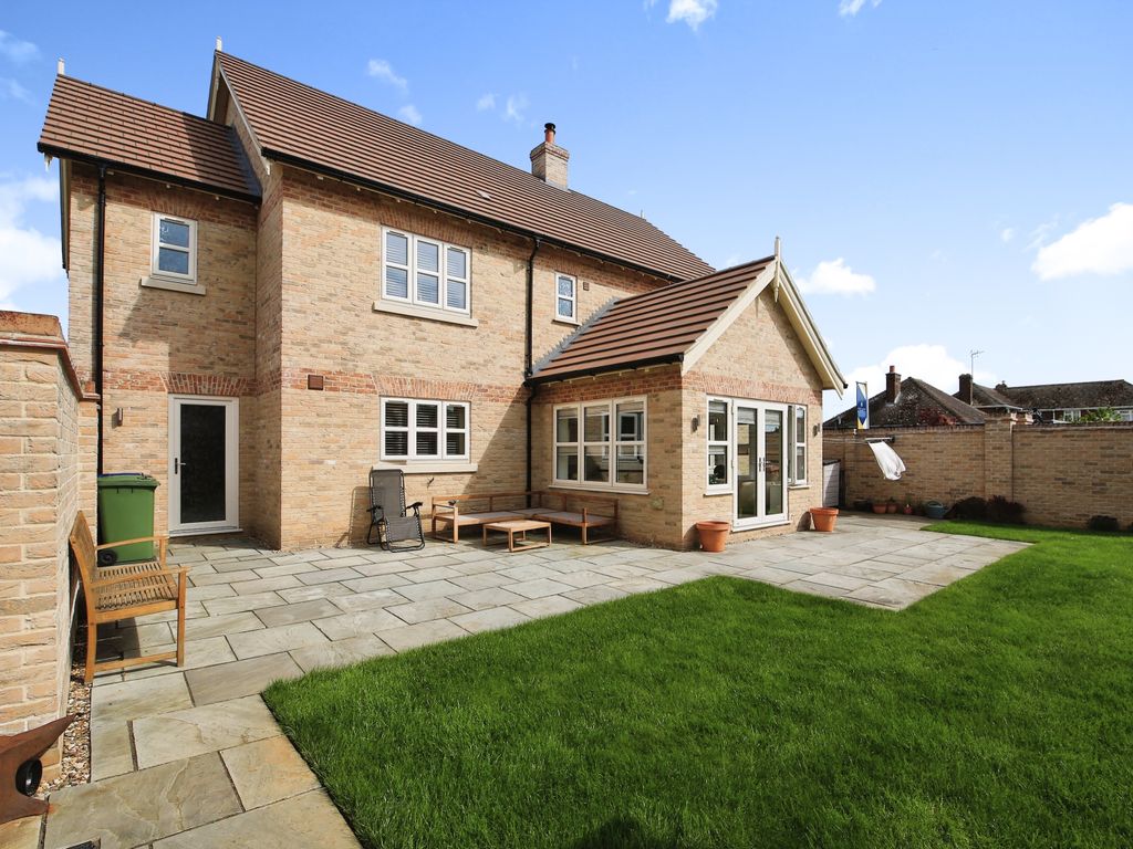 4 bed detached house for sale in Coates Road, Peterborough PE7, £665,000