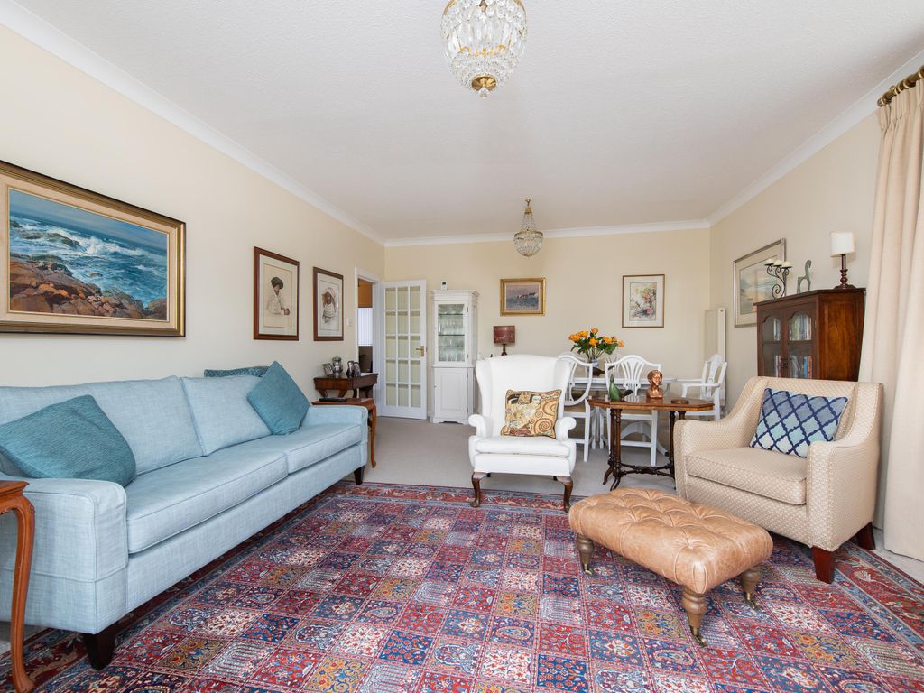 3 bed flat for sale in Mill Lane, Stratford-Upon-Avon, Warwickshire CV37, £685,000