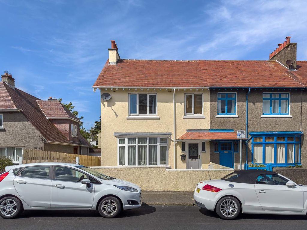 3 bed end terrace house for sale in 10 Hilary Road, Douglas IM2, £345,000