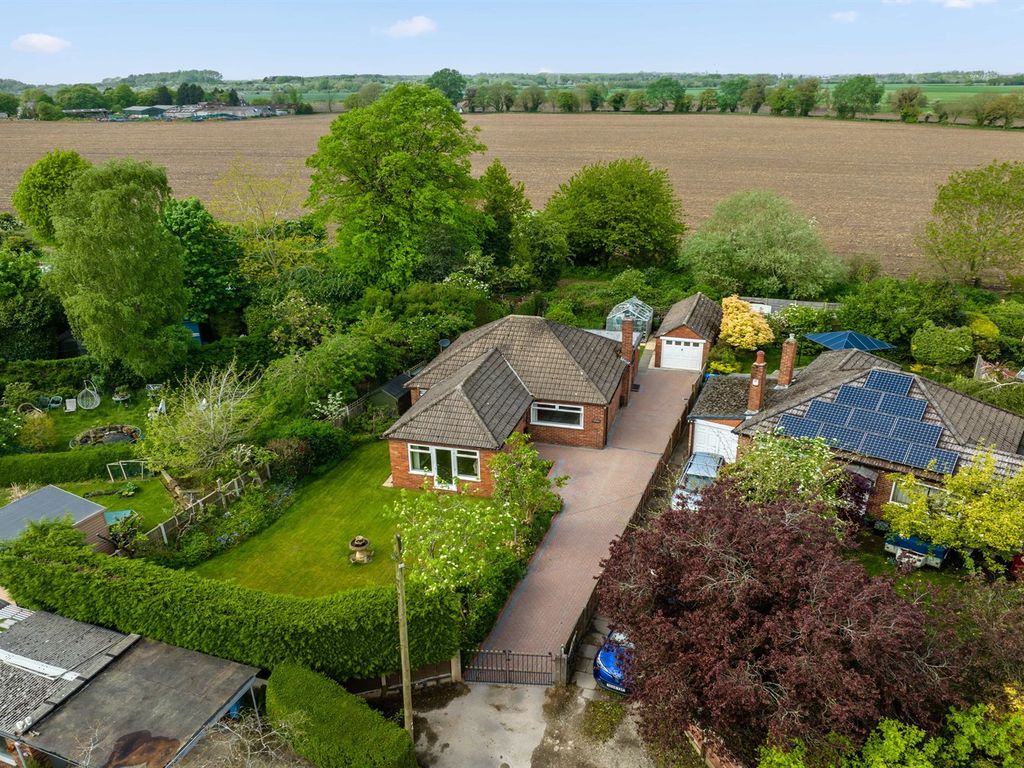 3 bed detached bungalow for sale in Rushgreen Road, Lymm WA13, £440,000