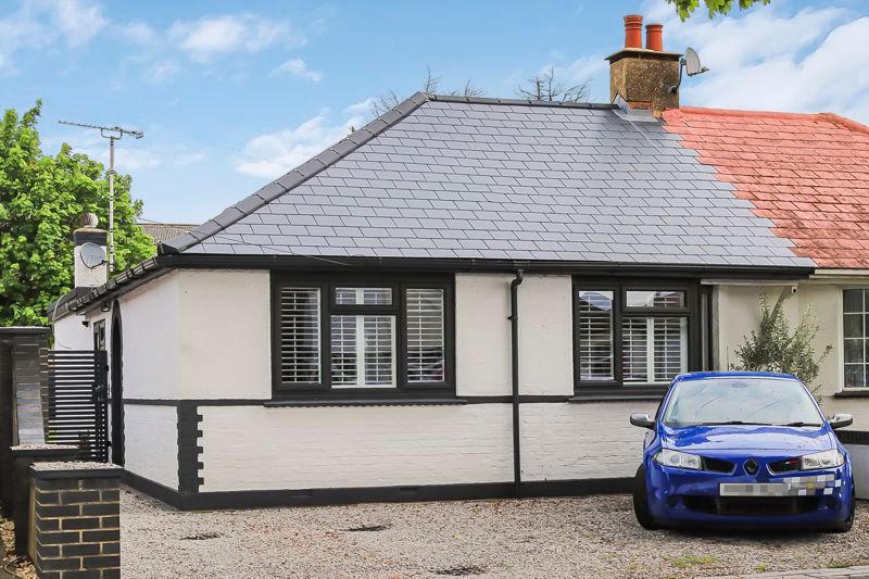 3 bed semi-detached bungalow for sale in Wells Avenue, Southend-On-Sea SS2, £400,000