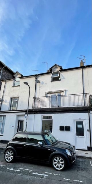 1 bed flat to rent in Queen Street, Torquay TQ1, £700 pcm