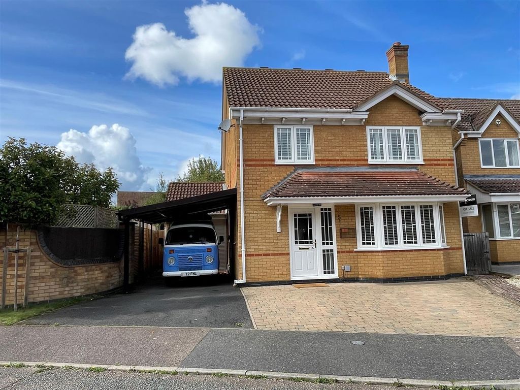 5 bed detached house for sale in Hollow Wood, Olney MK46, £550,000