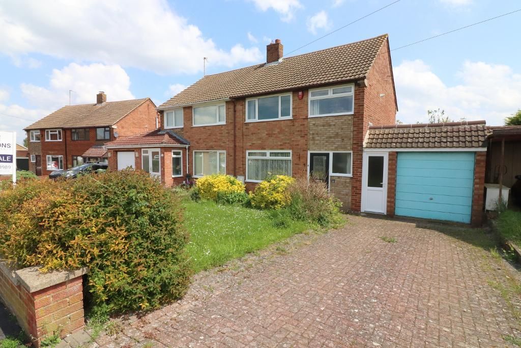 3 bed semi-detached house for sale in Osborn Road, Barton Le Clay, Bedfordshire MK45, £367,500