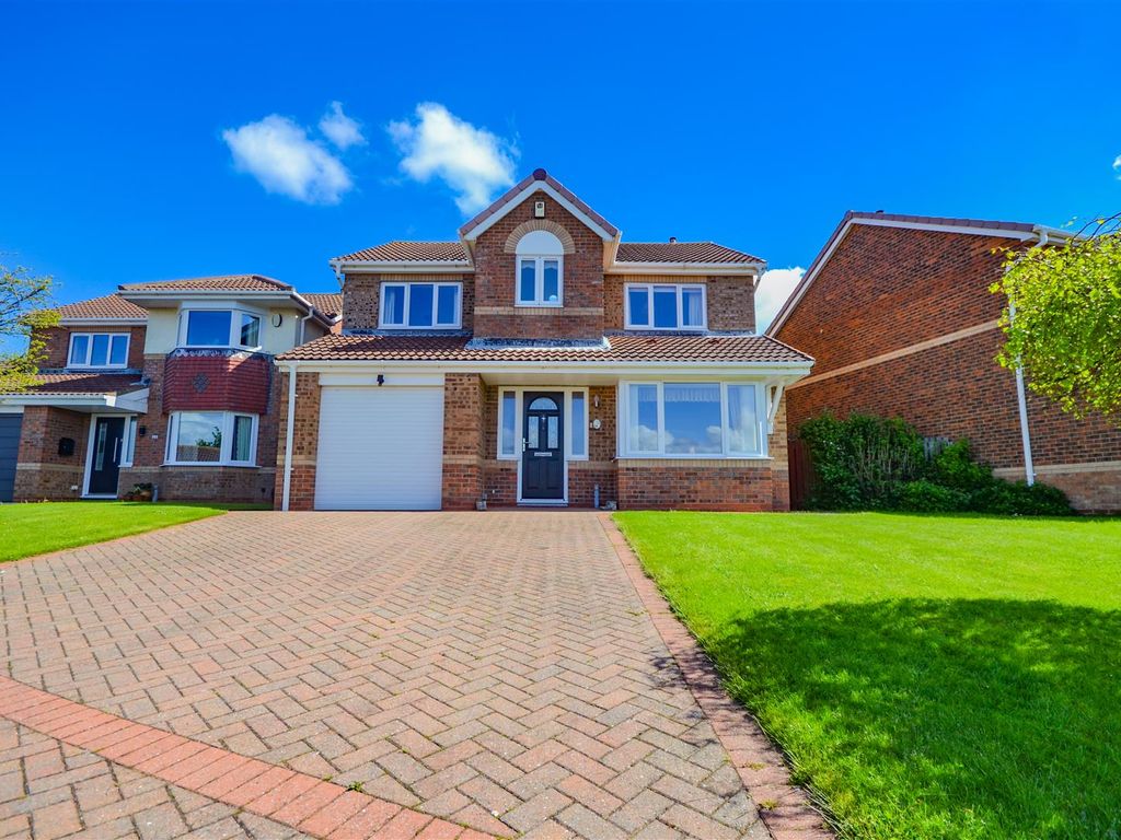 4 bed detached house for sale in Cattersty Way, Brotton, Saltburn-By-The-Sea TS12, £345,000