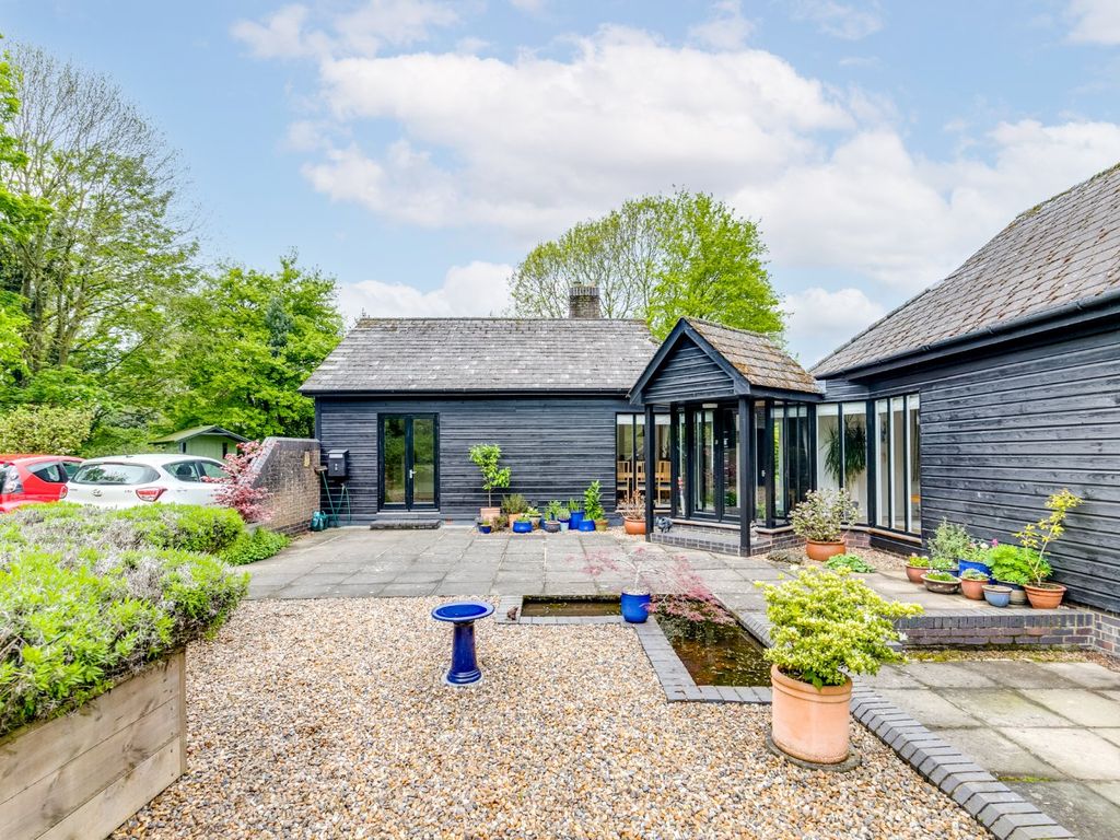 3 bed bungalow for sale in Old School Green, Benington, Hertfordshire SG2, £900,000