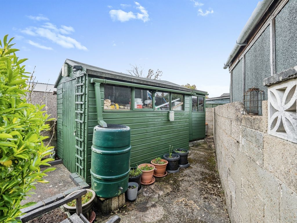 2 bed detached bungalow for sale in Downs Park Avenue, Totton, Southampton SO40, £380,000