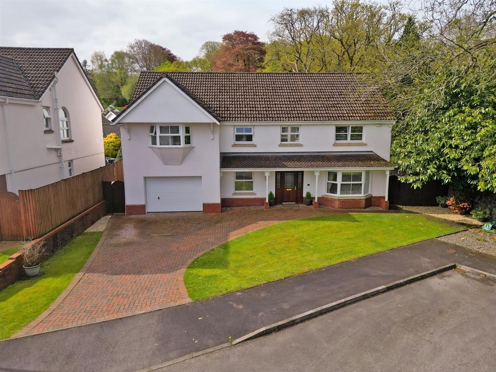 5 bed detached house for sale in The Mount, Gowerton, Swansea SA4, £600,000