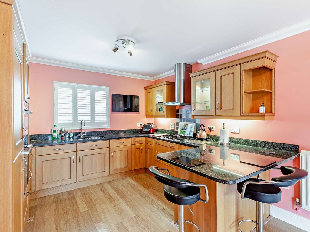 3 bed detached house for sale in Gainsborough Road, Black Notley CM77, £495,000