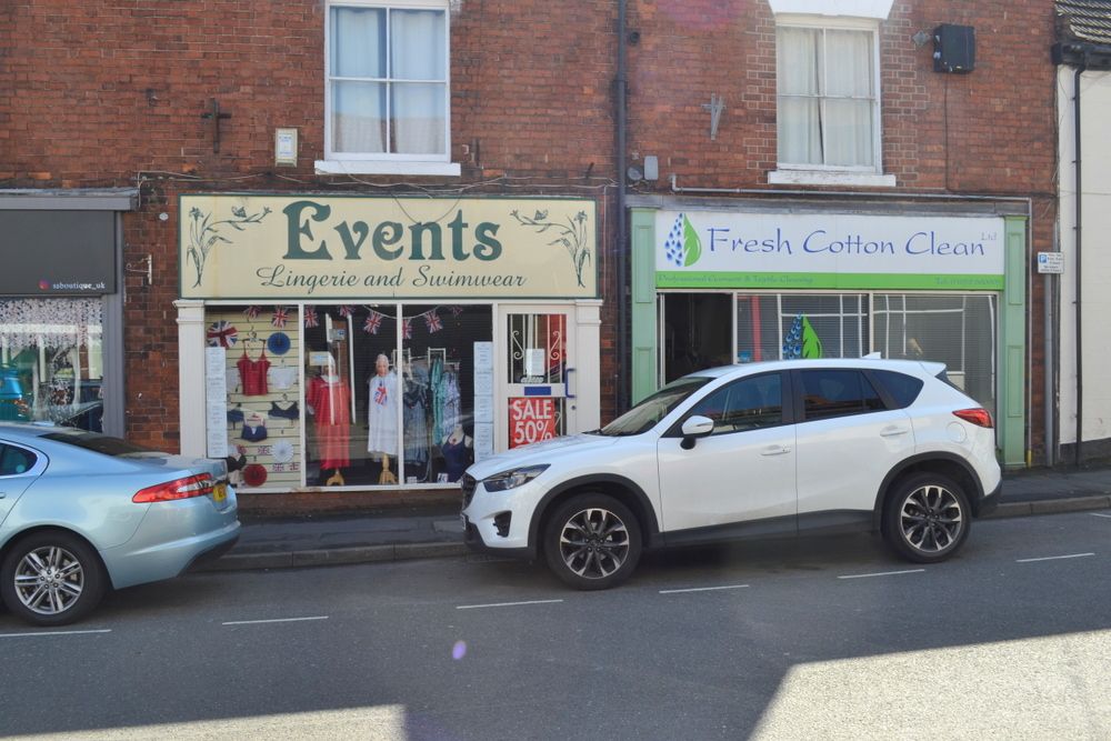 Retail premises to let in George Street, Barton-Upon-Humber DN18, £6,000 pa