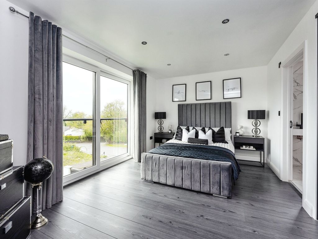 5 bed detached house for sale in Abergarw Meadow, Brynmenyn, Bridgend CF32, £725,000
