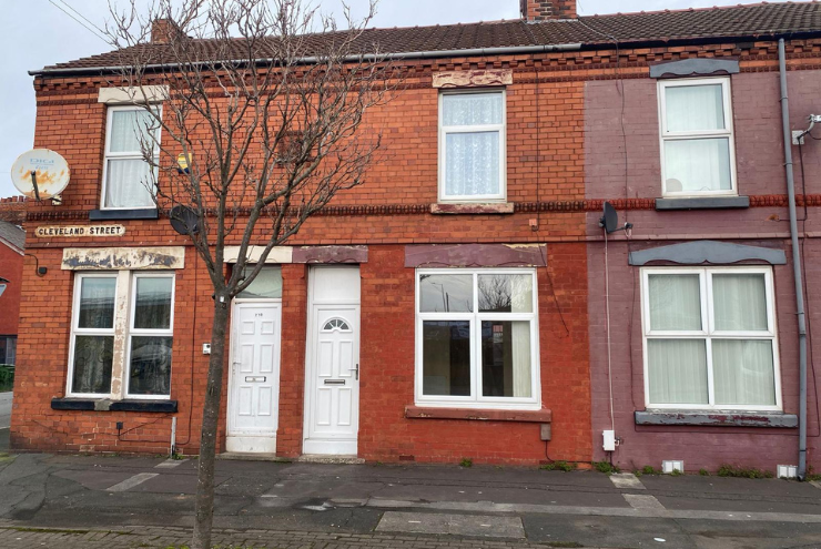 2 bed terraced house for sale in Cleveland Street, Birkenhead CH41, £50,000