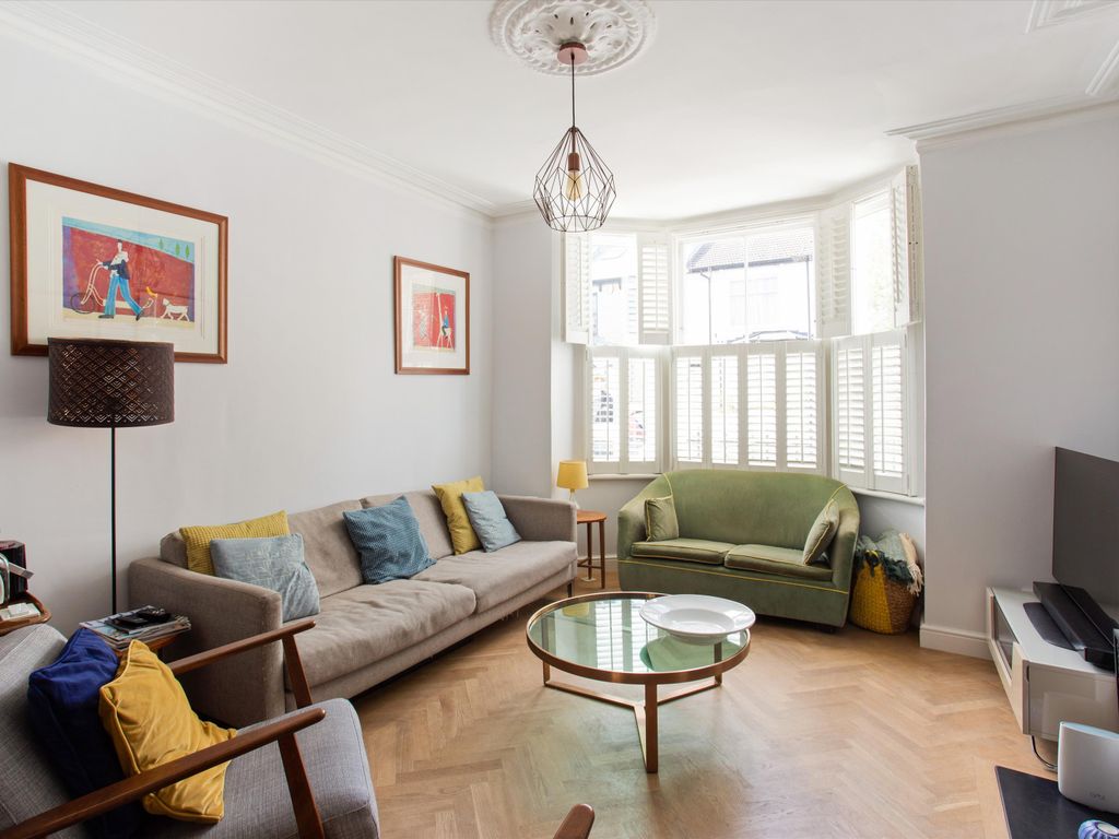 4 bed end terrace house for sale in Swanscombe Road, London W4, £1,350,000