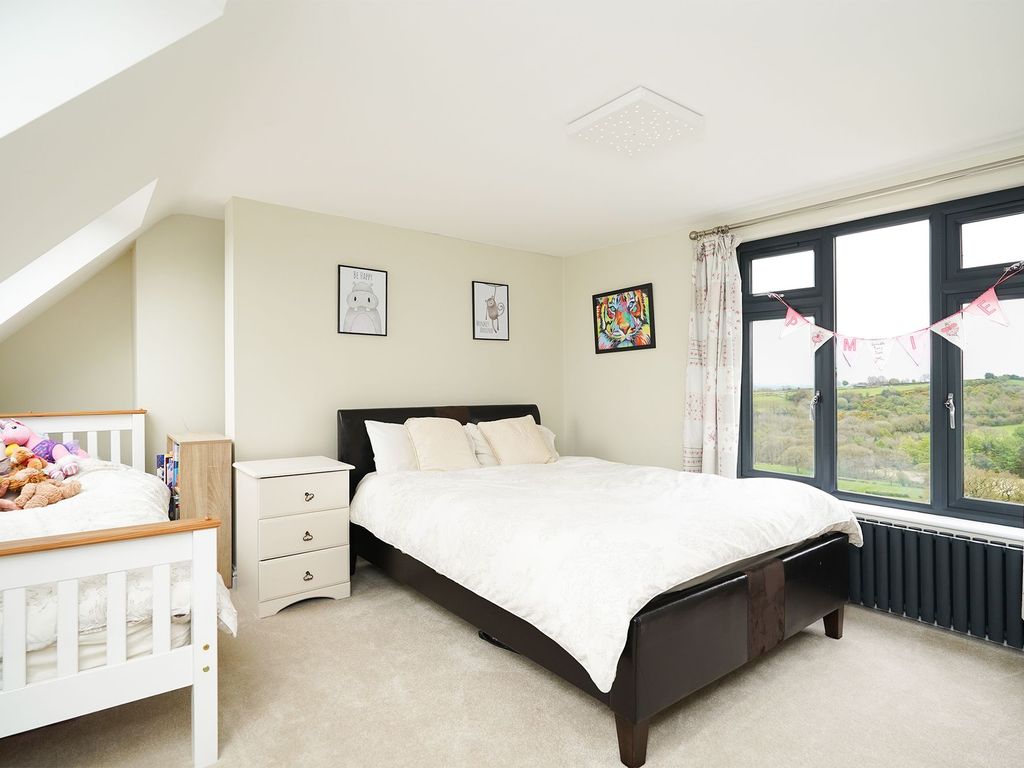 5 bed detached house for sale in Far Lane, Barlow S18, £1,250,000