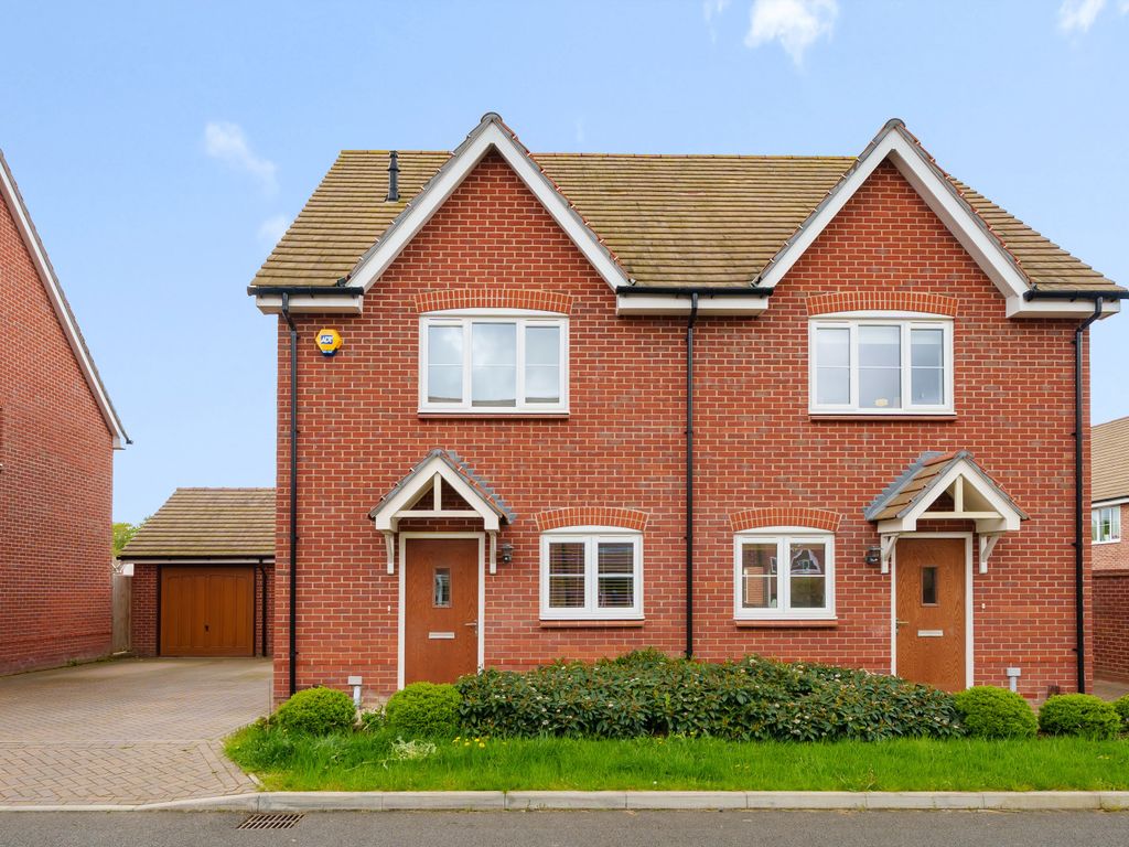 2 bed semi-detached house for sale in Pelham Drive, Cranleigh GU6, £425,000